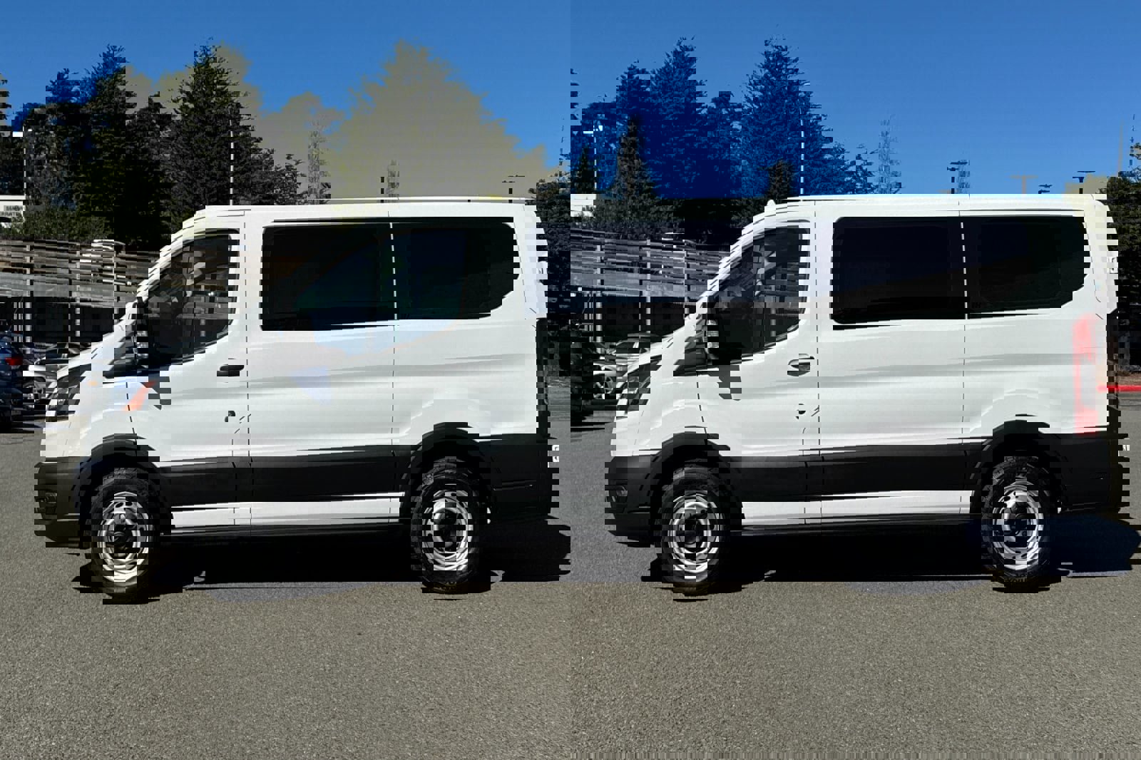 Certified 2020 Ford Transit 150 XL image 7