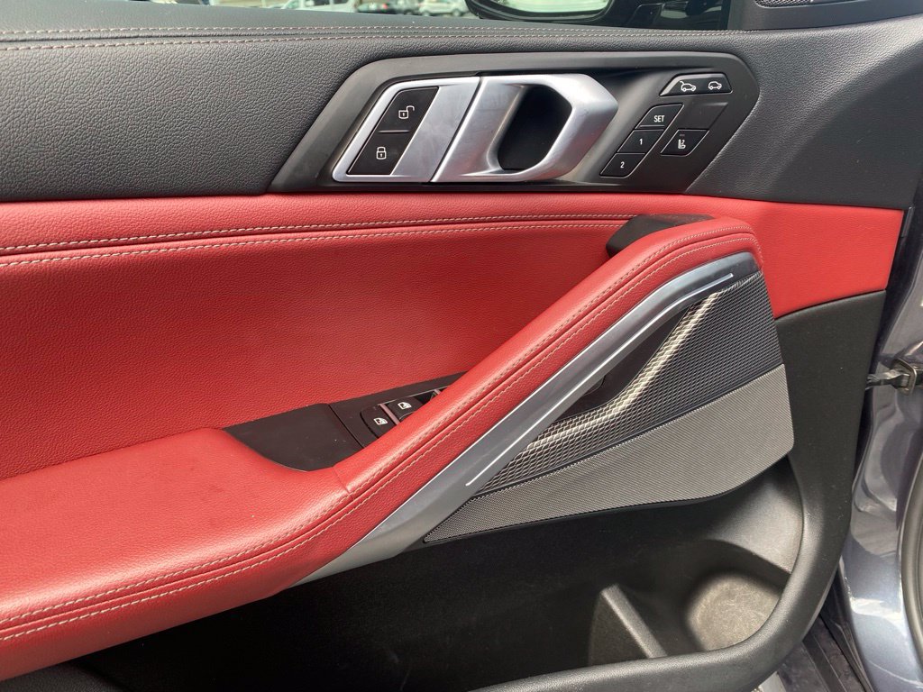 Used 2020 BMW X6 M50i AWD/4WD image 16