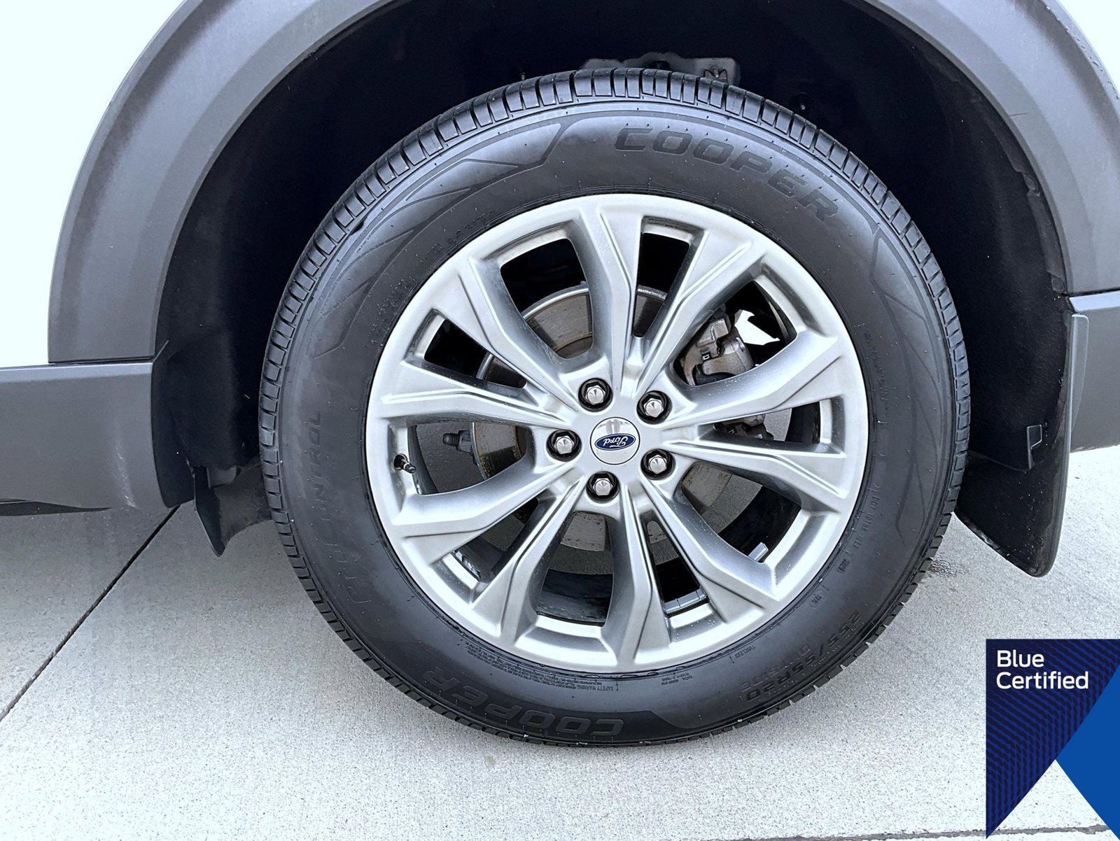 Certified 2020 Ford Explorer Limited AWD/4WD image 28