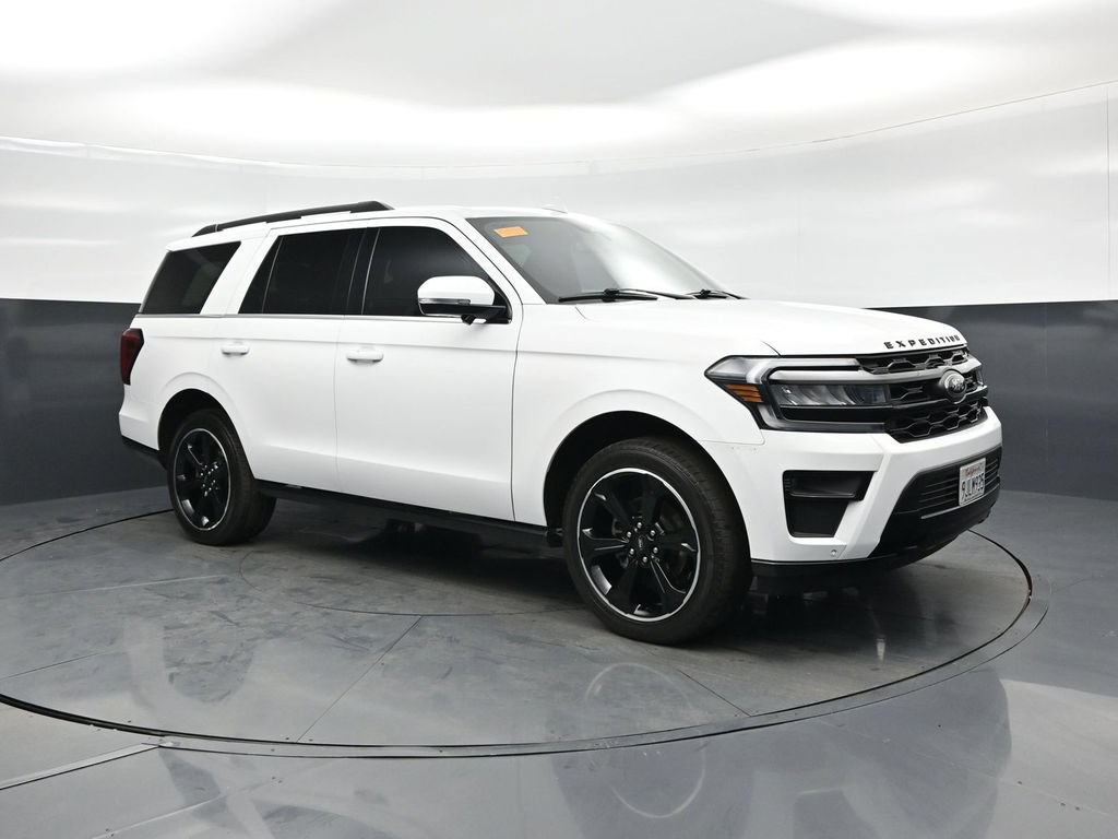 Certified 2023 Ford Expedition Limited AWD/4WD image 23