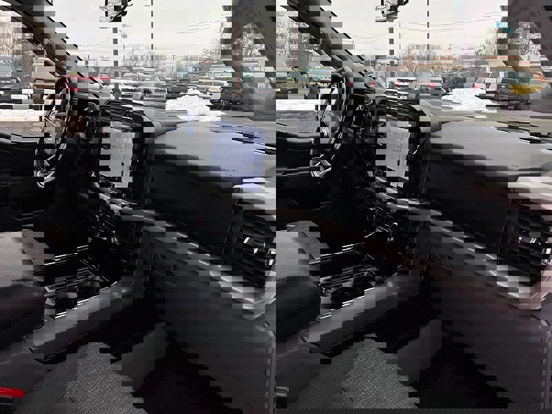 Certified 2022 Ford F150 XLT w/ Equipment Group 302A High image 25