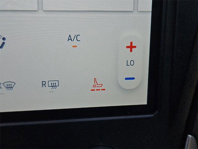 Certified 2022 Ford Edge SEL w/ Convenience Package image 17