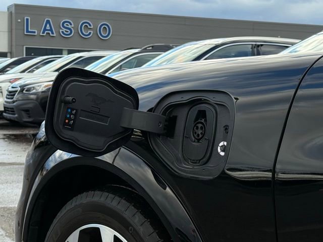 Certified 2022 Ford Mustang Mach-E Premium image 51