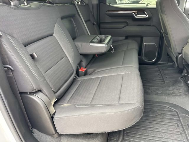 Used 2023 GMC Sierra 1500 Elevation image 12