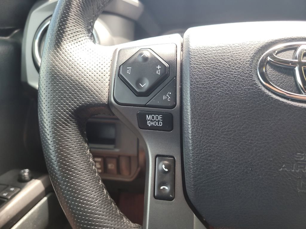Used 2019 Toyota Tacoma TRD Off-Road AWD/4WD image 25