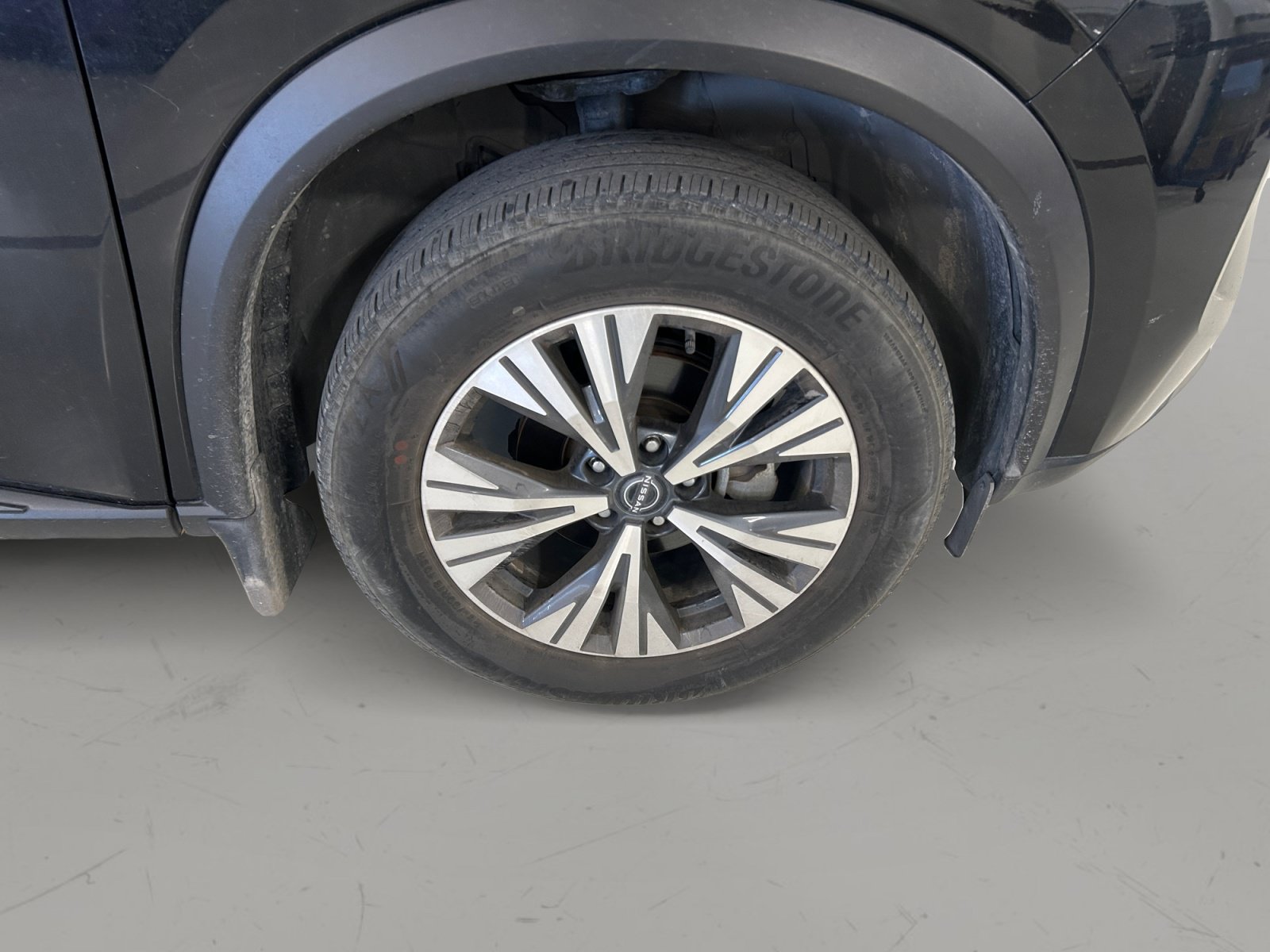 Used 2023 Nissan Rogue SV AWD/4WD image 10