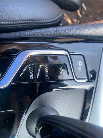 Used 2022 BMW 530i w/ Convenience Package image 23