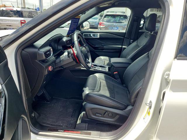 Certified 2022 Ford Explorer ST w/ ST Street Pack image 21