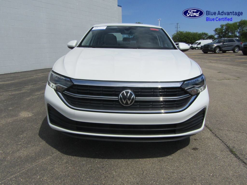 Used 2022 Volkswagen Jetta SE FWD image 11