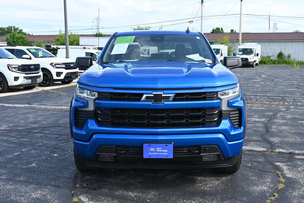 Used 2023 Chevrolet Silverado 1500 RST w/ Z71 Off-Road Package AWD/4WD image 6