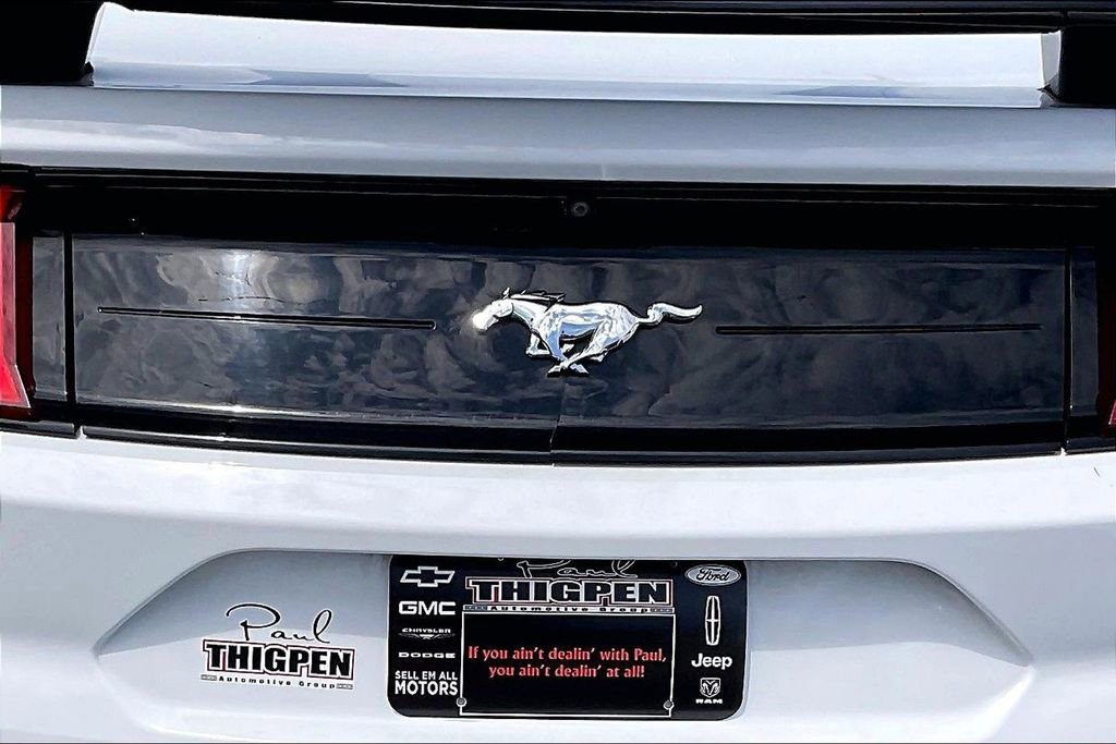 Certified 2018 Ford Mustang Coupe RWD image 8