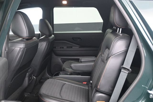 Used 2023 Nissan Pathfinder Rock Creek AWD/4WD image 5
