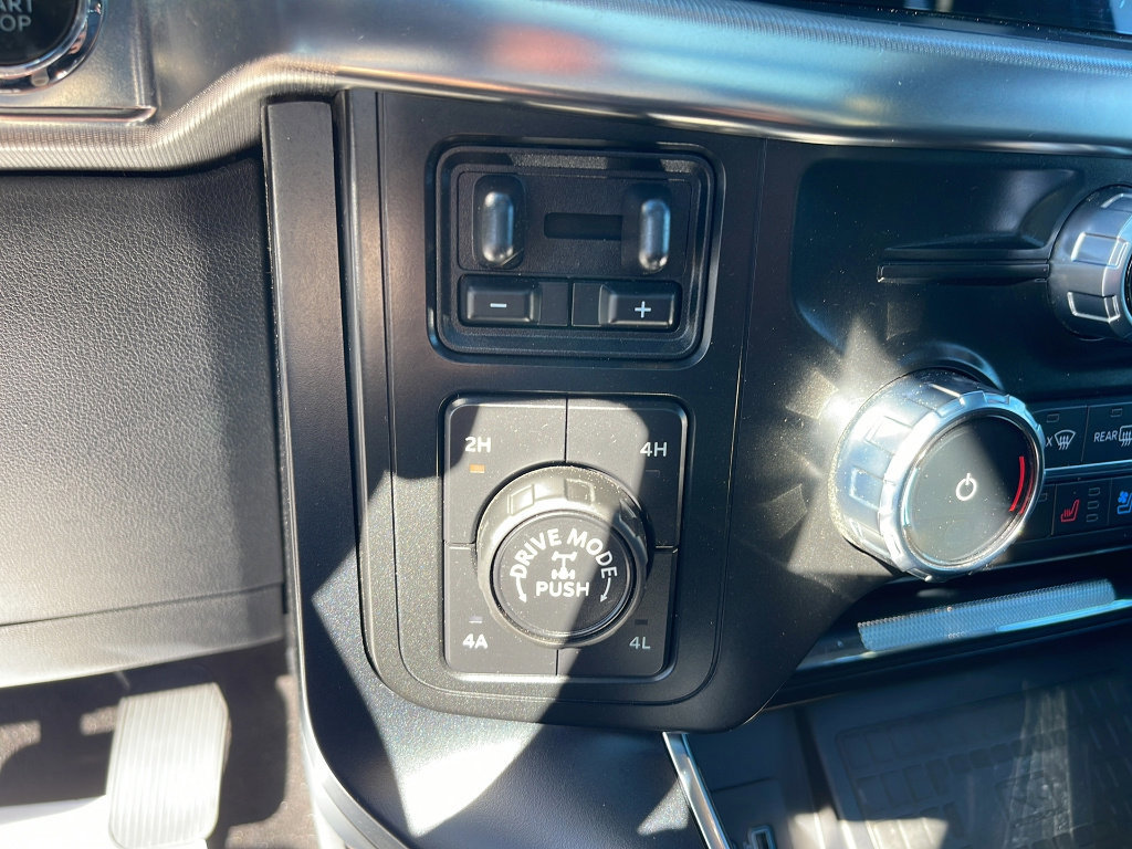 Certified 2022 Ford F150 Raptor w/ Raptor 37 Performance Package AWD/4WD image 25
