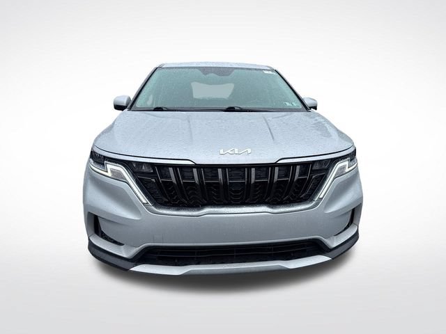 Used 2022 Kia Carnival LX FWD image 9
