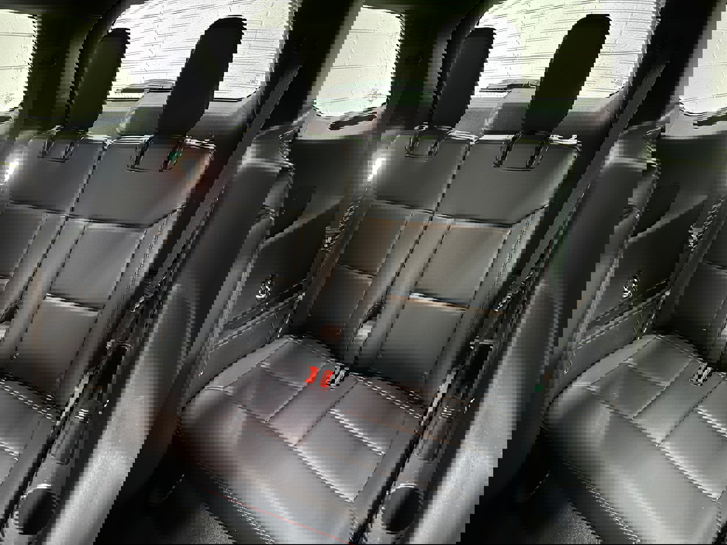 Certified 2025 Ford Explorer ST-Line image 13