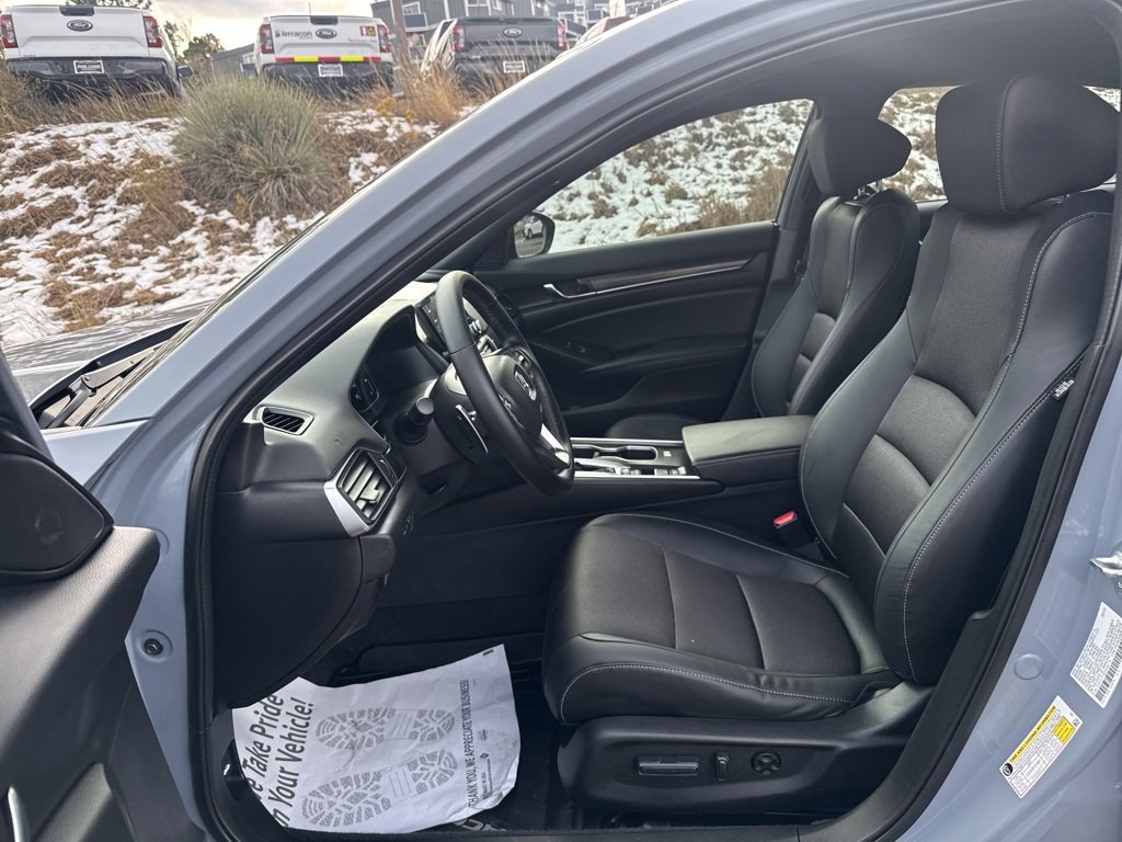 Used 2022 Honda Accord Sport image 11
