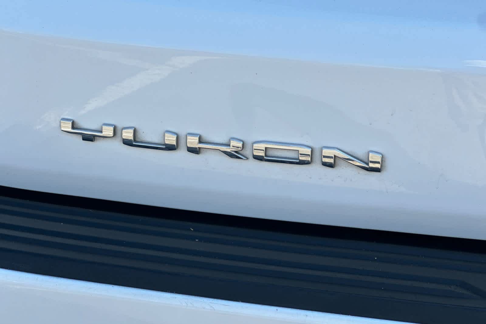 Used 2024 GMC Yukon XL SLT image 29