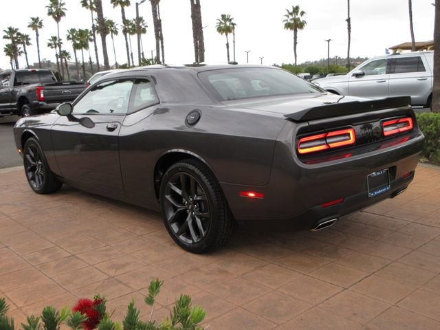 Used 2021 Dodge Challenger SXT w/ Blacktop Package image 5
