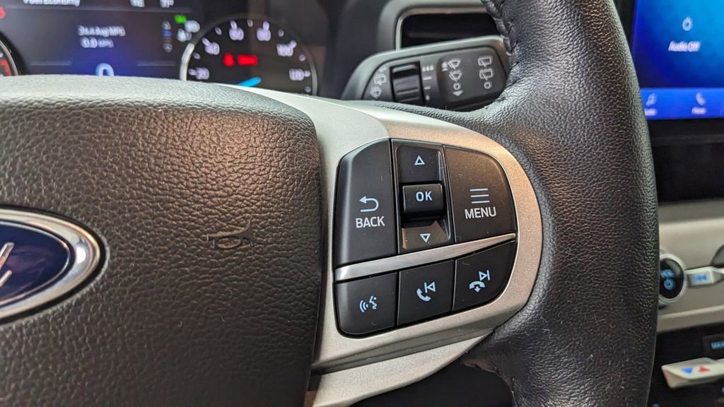 Certified 2022 Ford Explorer XLT w/ Equipment Group 202A image 33