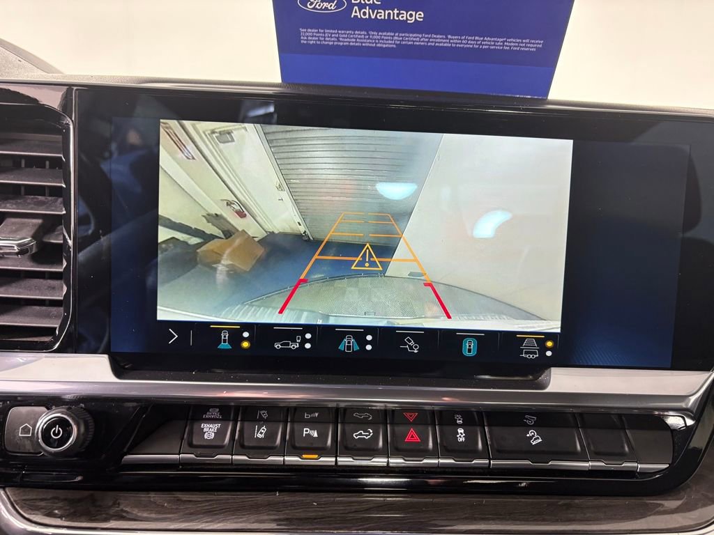 Used 2024 Chevrolet Silverado 2500 LTZ w/ LTZ Premium Package image 20