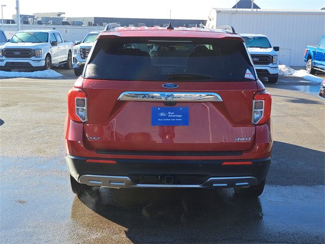 Certified 2023 Ford Explorer XLT w/ Equipment Group 202A image 4