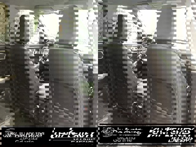 Certified 2022 Ford Explorer XLT w/ Equipment Group 202A image 30