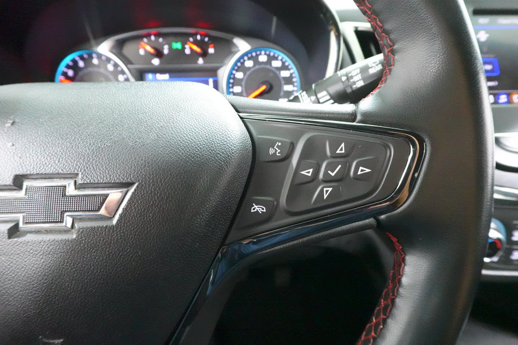Used 2023 Chevrolet Equinox RS AWD/4WD image 14
