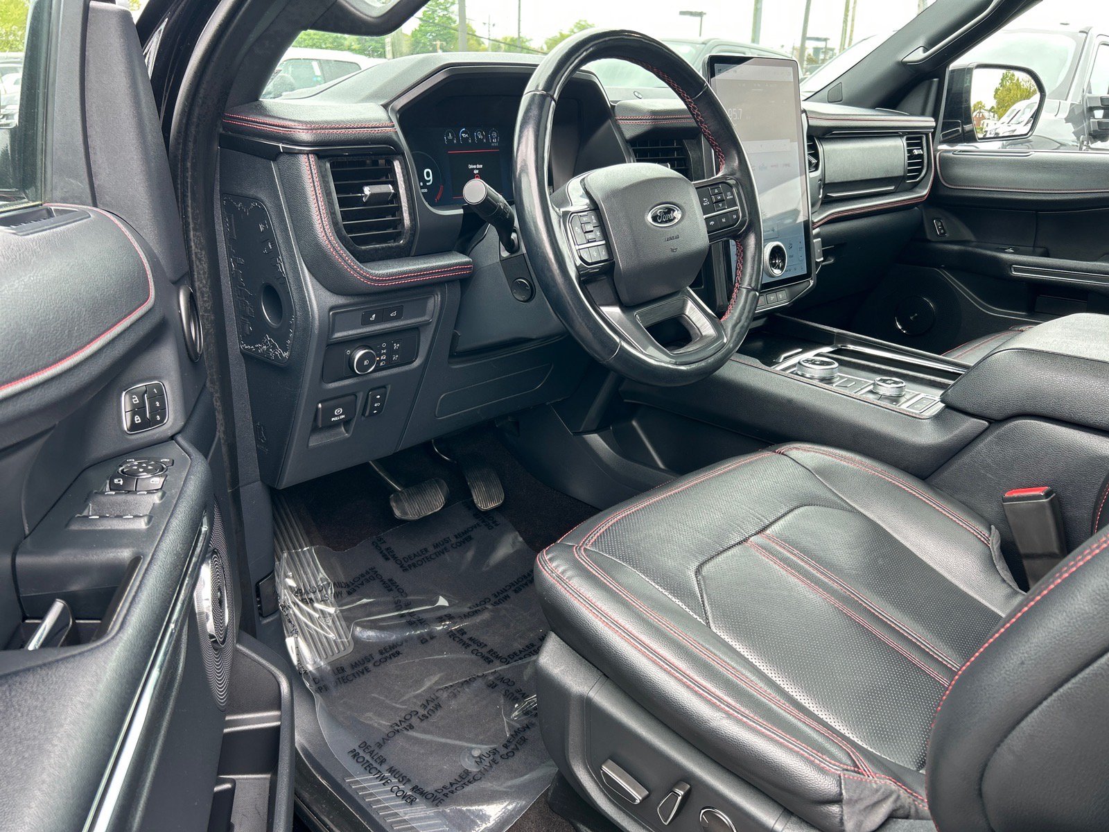 Certified 2022 Ford Expedition Limited AWD/4WD image 8