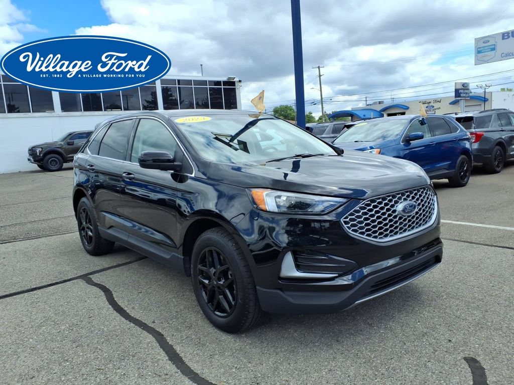 Certified 2023 Ford Edge SEL AWD/4WD image 4