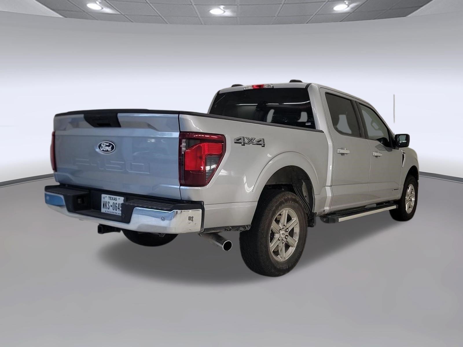 Certified 2025 Ford F150 XLT w/ Equipment Group 301A Standard AWD/4WD image 7