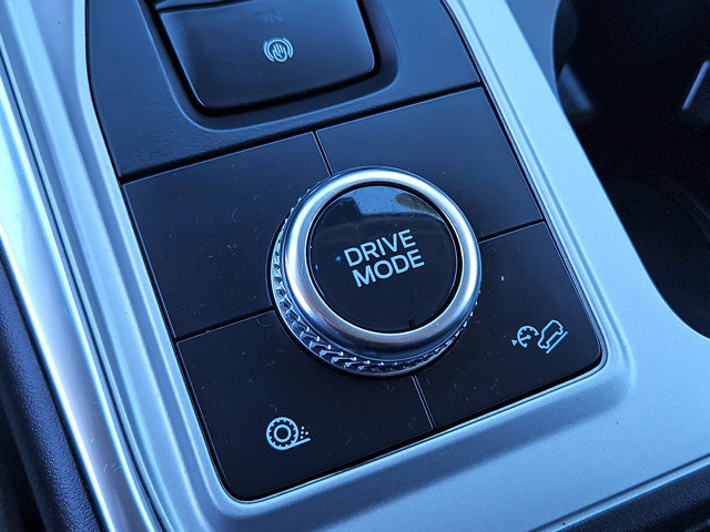 Certified 2023 Ford Explorer XLT w/ Equipment Group 202A image 22