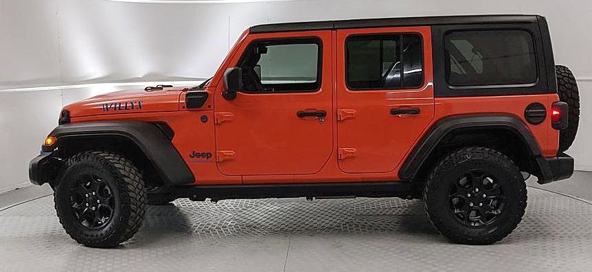 Used 2023 Jeep Wrangler Unlimited image 5