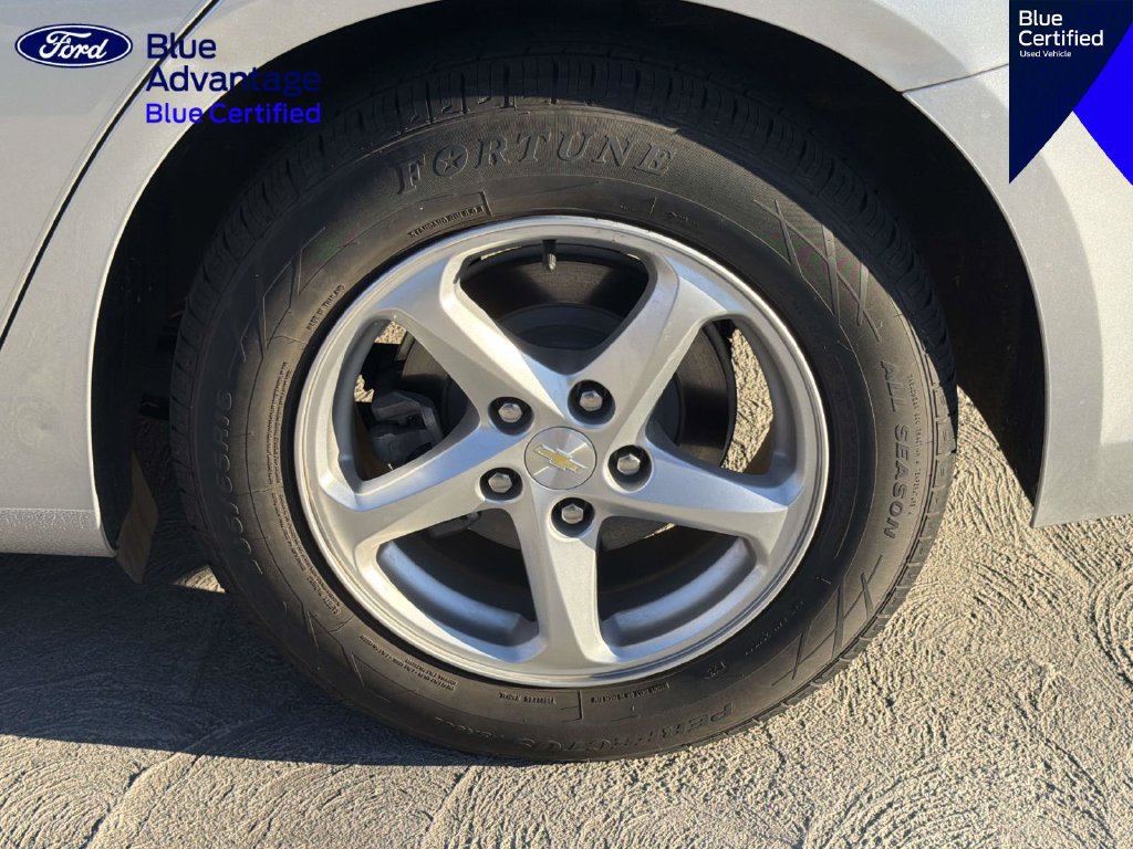Used 2018 Chevrolet Malibu LS FWD image 14