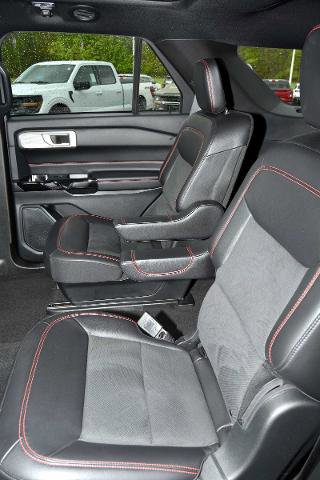 Certified 2023 Ford Explorer ST-Line w/ Class IV Trailer Tow Package AWD/4WD image 33