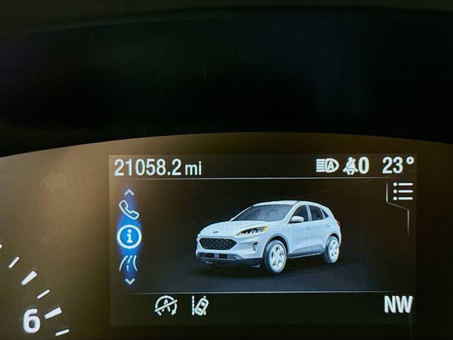 Certified 2020 Ford Escape SE image 12