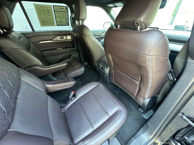 Certified 2025 Ford Explorer Platinum w/ LUX Leather Package AWD/4WD image 26