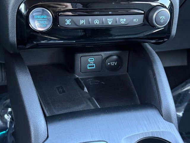 Certified 2023 Ford Escape Platinum AWD/4WD image 14
