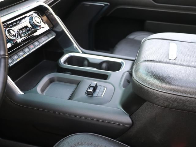Used 2024 GMC Sierra 2500 Denali w/ Denali Reserve Package AWD/4WD image 30