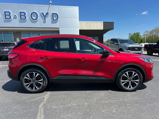 Certified 2022 Ford Escape SEL w/ SEL Stealth AWD Package image 9