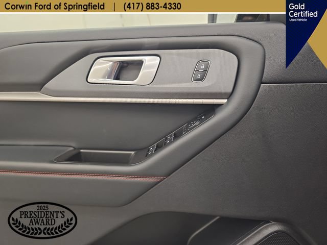 Certified 2025 Ford Explorer ST-Line w/ ST-Line Street Pack AWD/4WD image 36
