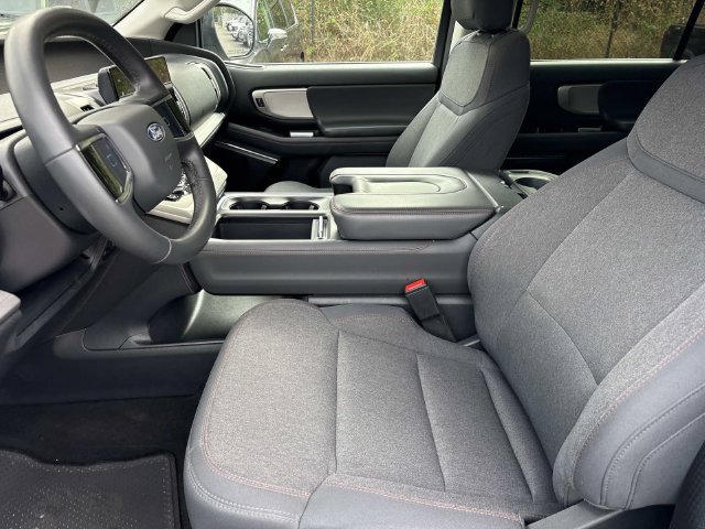 Certified 2025 Ford Expedition Max Active AWD/4WD image 11