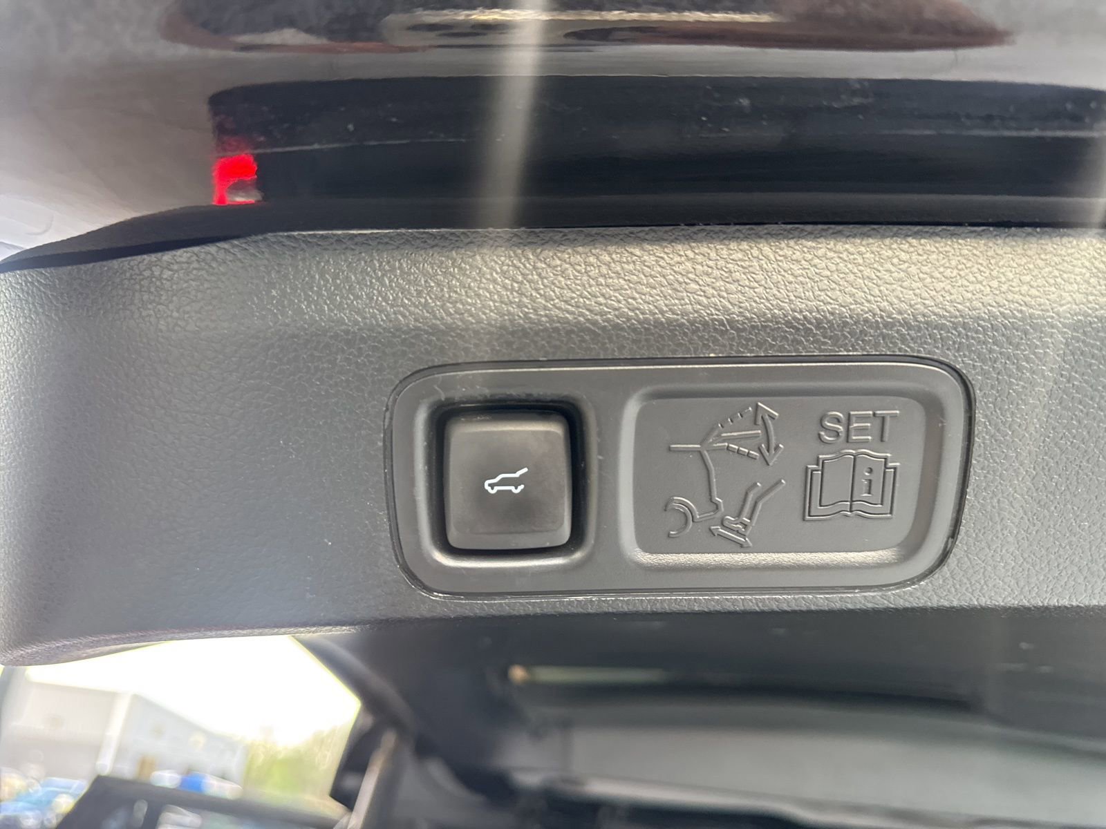 Certified 2020 Ford Expedition Limited w/ Equipment Group 301A AWD/4WD image 39