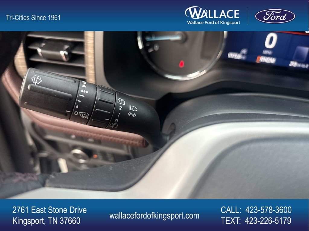 Certified 2024 Ford Expedition Limited image 21