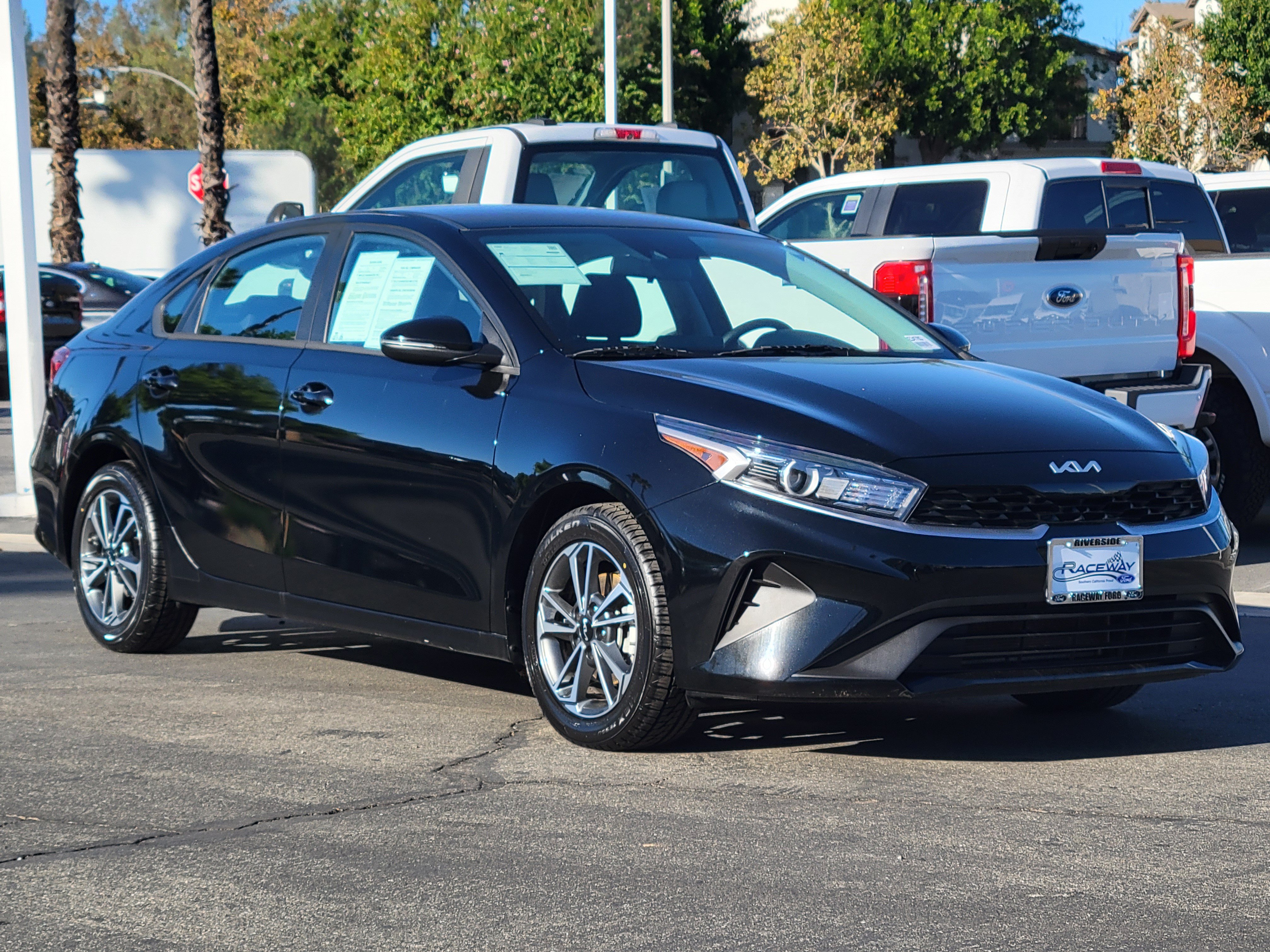 Used 2023 Kia Forte LXS w/ LXS Technology Package