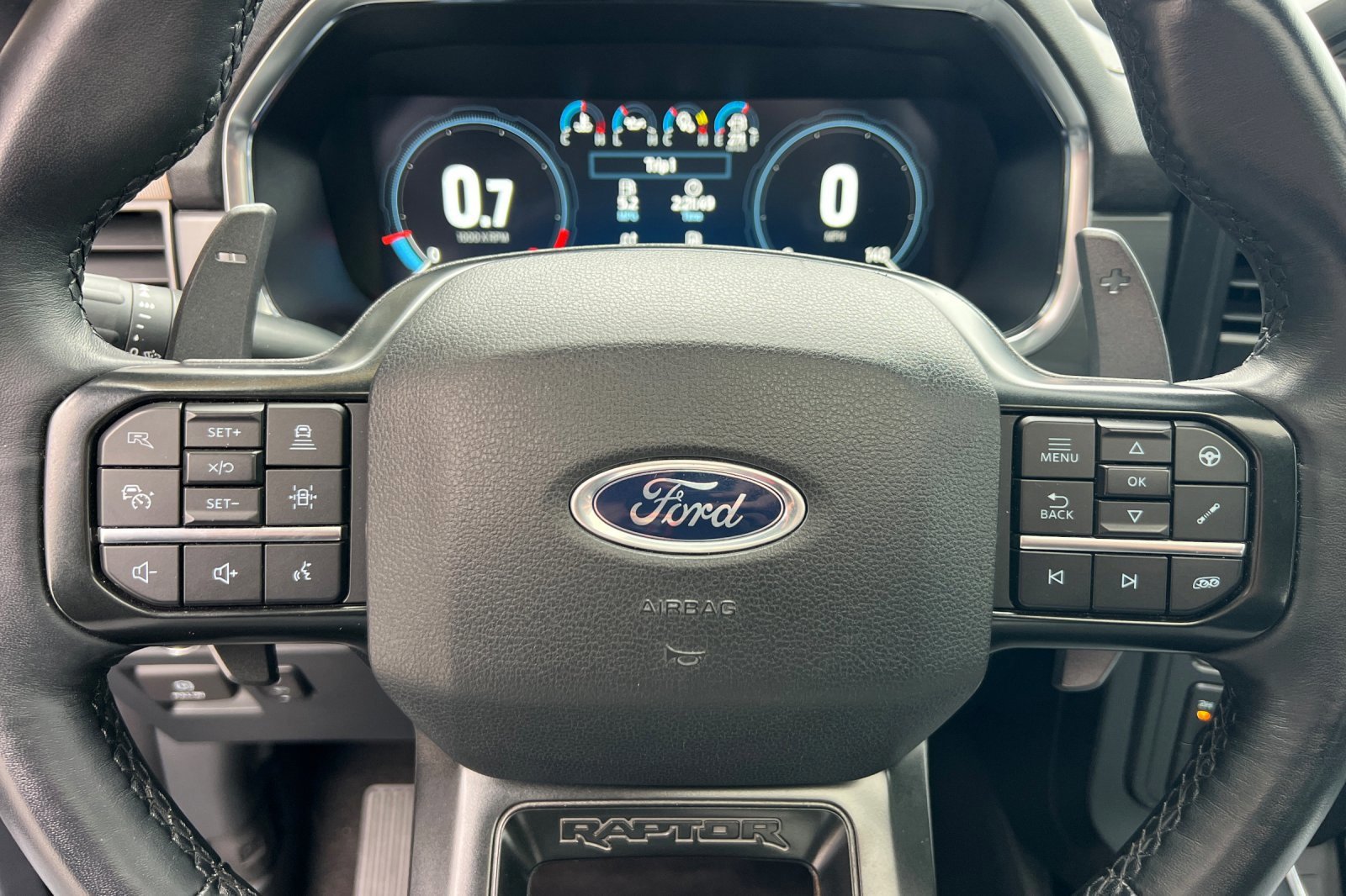 Certified 2022 Ford F150 Raptor w/ Equipment Group 801A High image 26