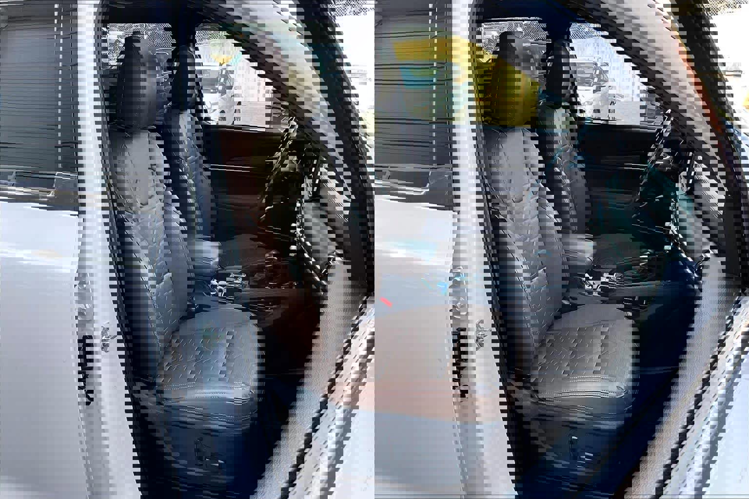 Used 2022 Kia Telluride SX w/ SX Prestige Package image 13