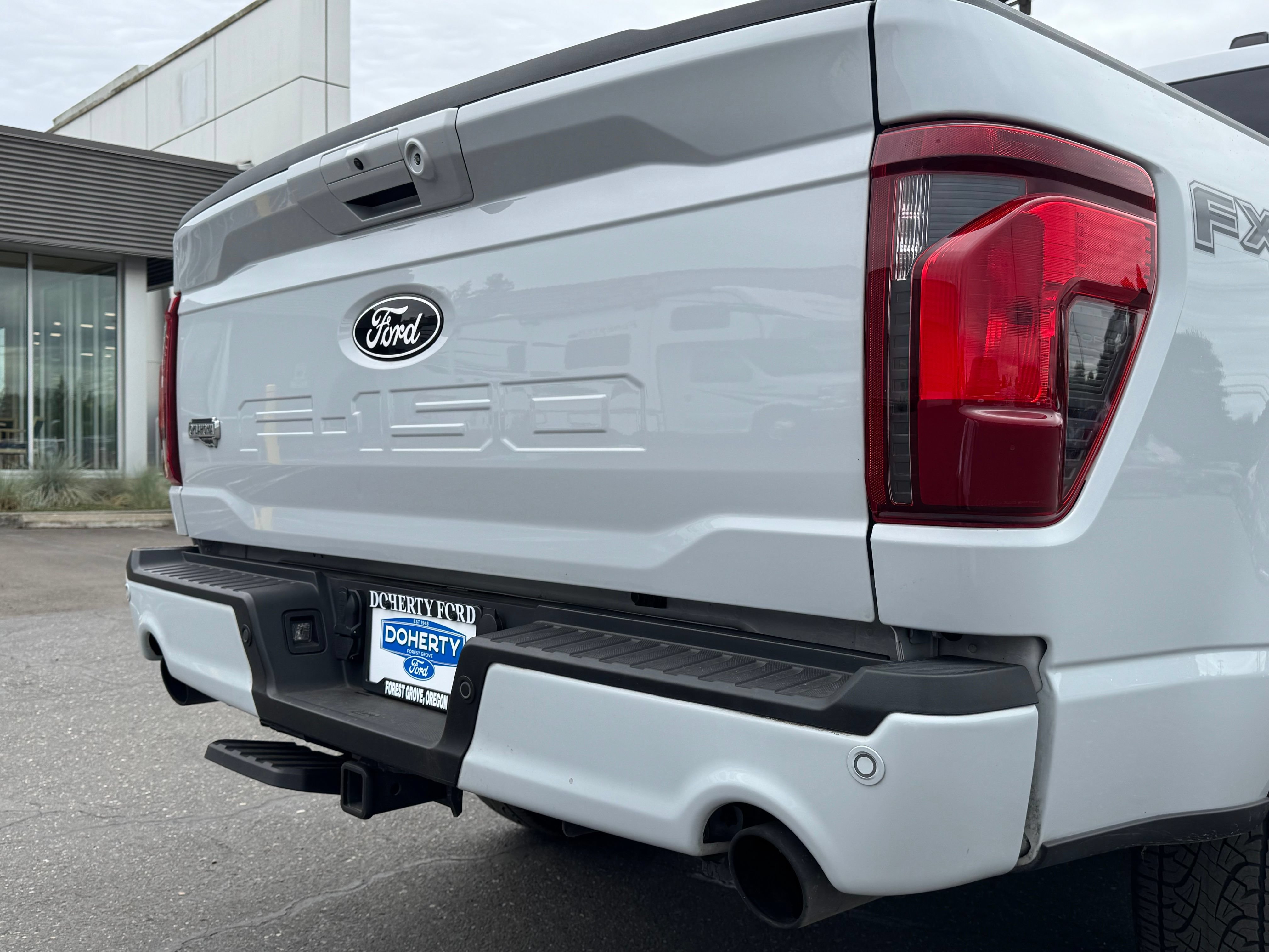 Certified 2025 Ford F150 XLT w/ Equipment Group 303A High AWD/4WD image 17