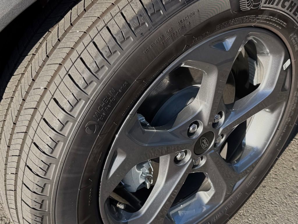 Certified 2025 Ford Escape ST-Line w/ Equipment Group 301A image 13