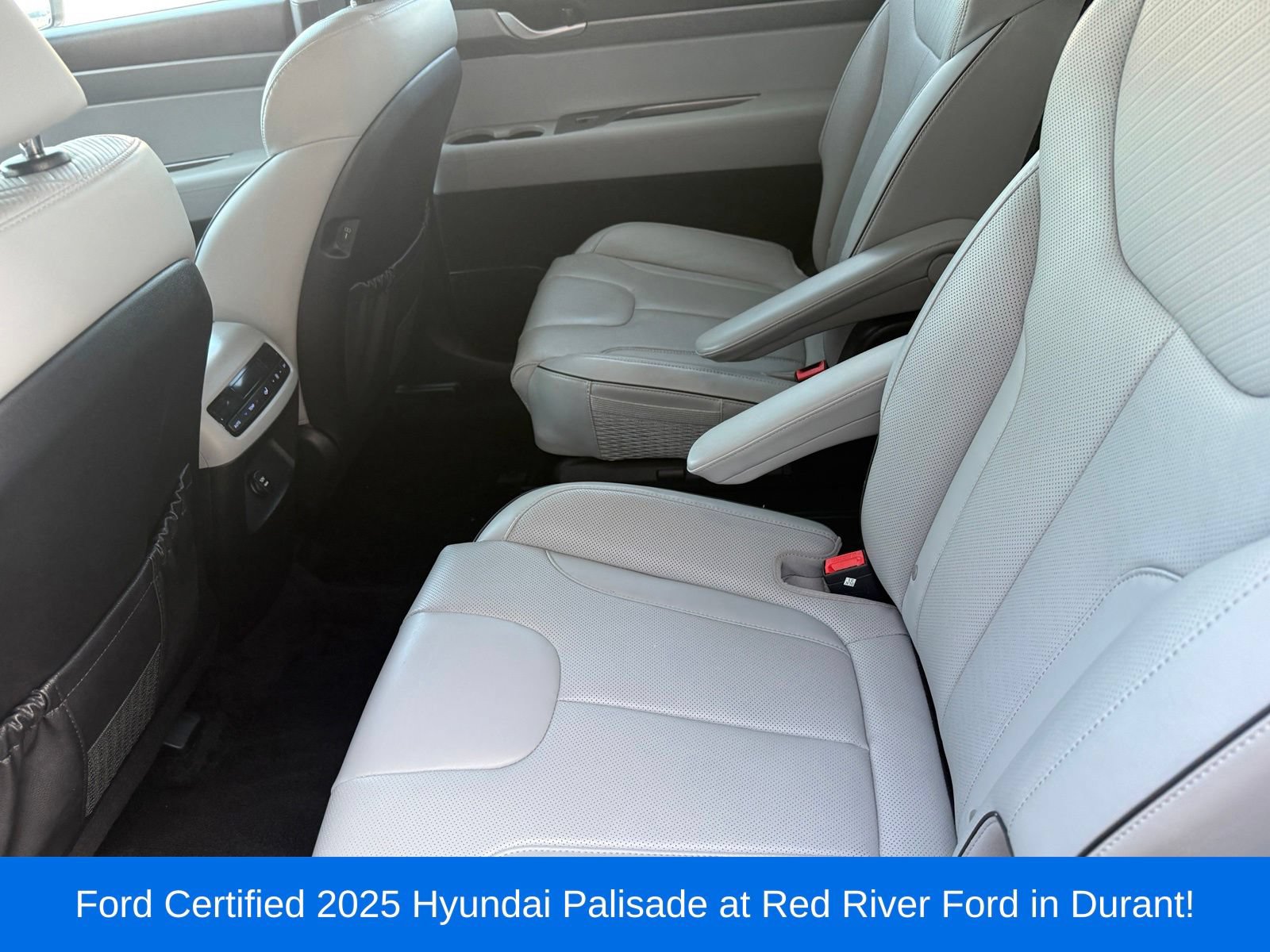 Used 2025 Hyundai Palisade SEL AWD/4WD image 18