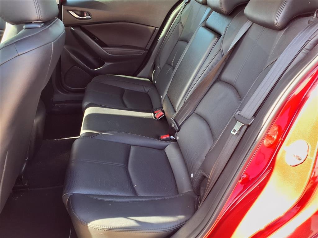 Used 2018 MAZDA MAZDA3 Grand Touring image 26